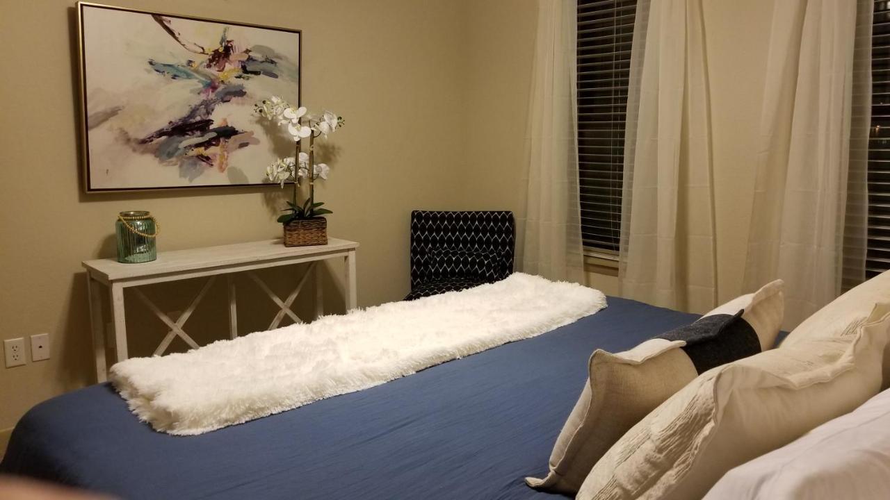 Old Fort Loft King & Queen Suites Nearest Accomodation To Marshals Museum Power Your Ev For Free! Fort Smith Bagian luar foto